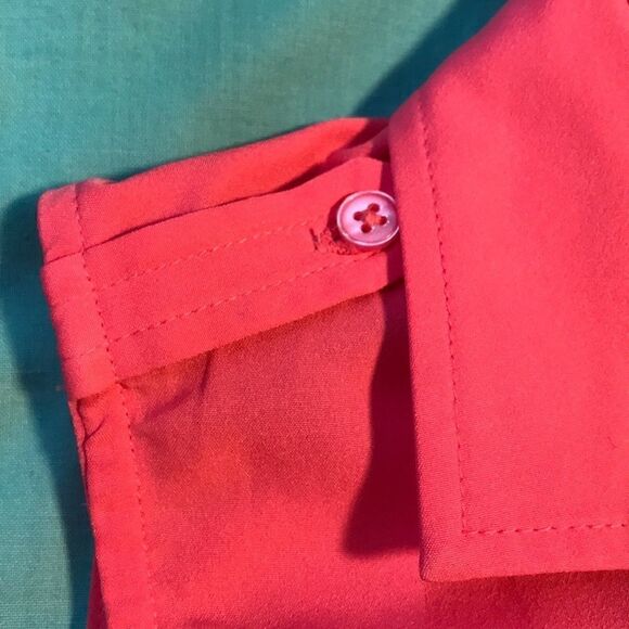 Pink Sleeveless Button Shirt Junior’s Small - Picture 7 of 8